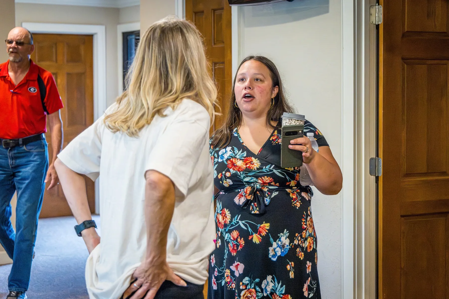 Guests enjoying conversation at Cedar Crossing